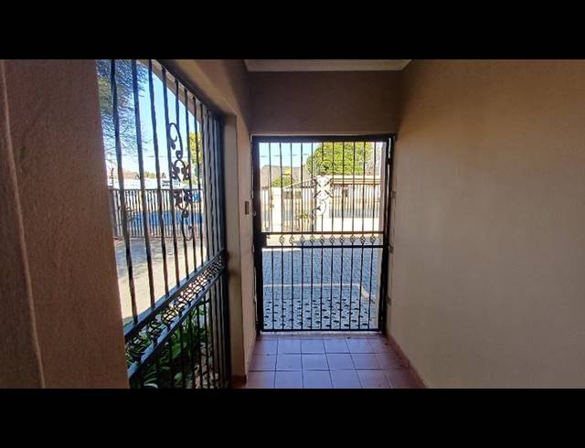 BUSINESS FOR SALE IN DORINGKLOOF